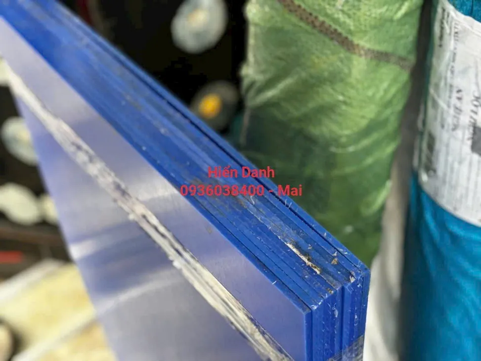 Nhựa MC cây tròn đặc phi 75 mm — ảnh thực tế 1