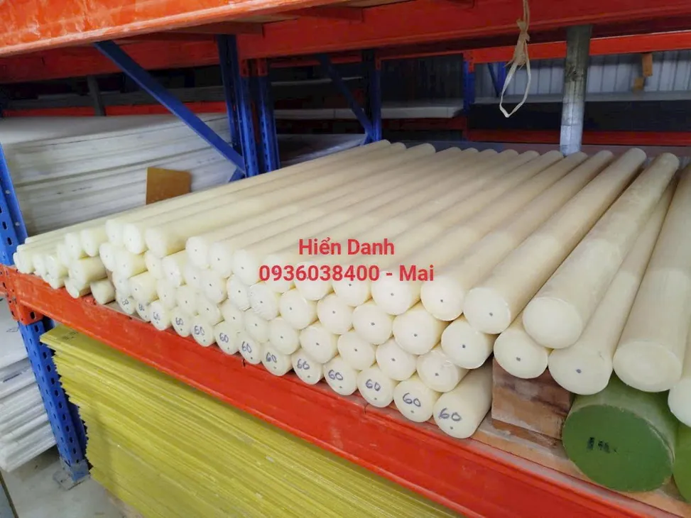 Nhựa PA cây tròn đặc phi 155 mm — 60