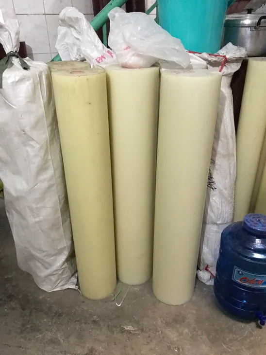 Nhựa PA cây tròn đặc phi 190 mm — ảnh thực tế