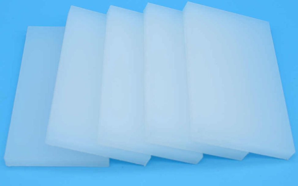 Tấm nhựa trong suốt - nhựa PC polycarbonate công nghiệp