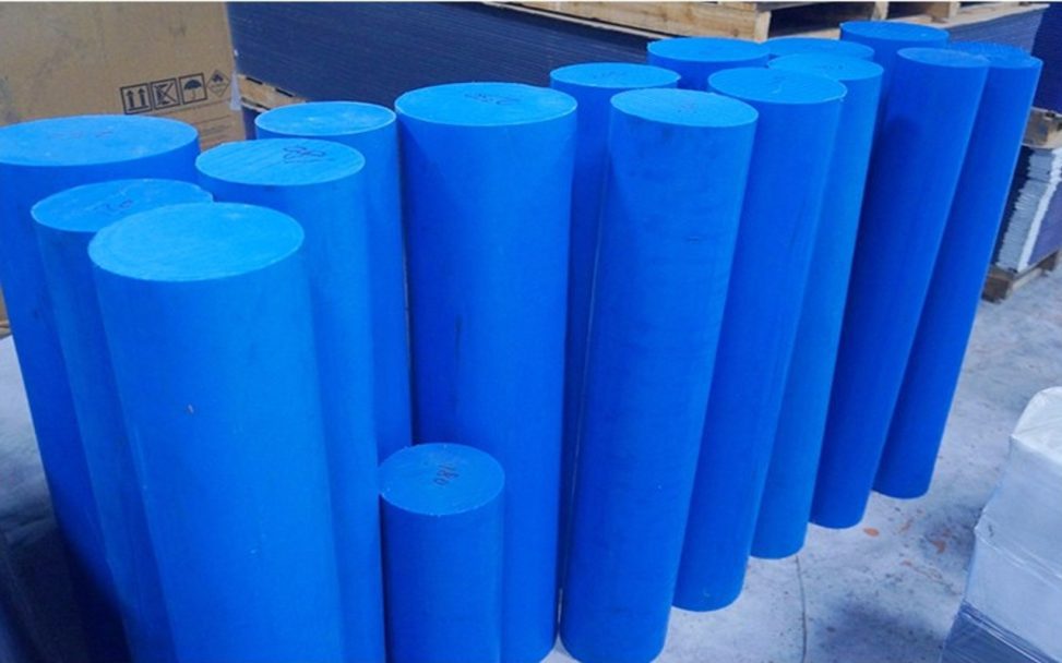 Cây nhựa tròn MC nylon xanh phi 80