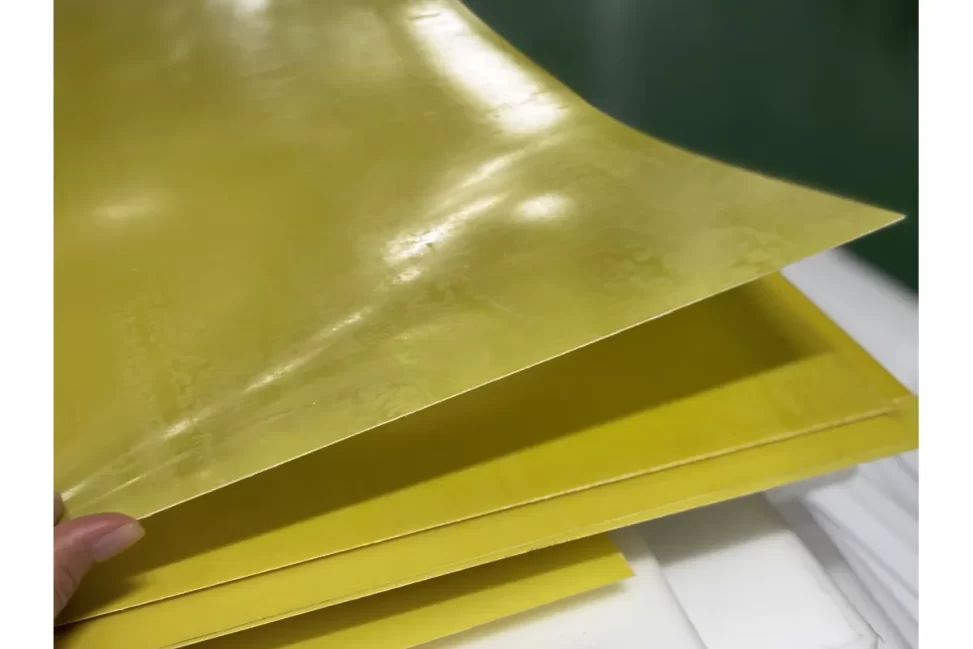 nhua epoxy 3240 tam day 1 5mm 09 9 2025 ung dung